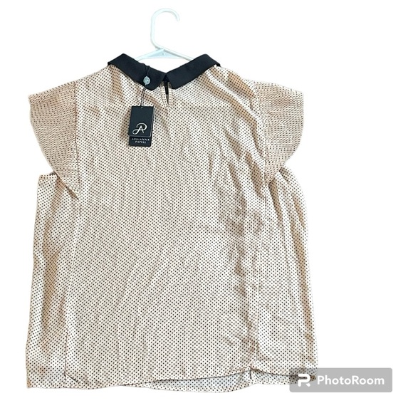 Adrianna Papell Peter Pan collar flutter sleeve NWT preppy blouse. Size medium - Picture 3 of 3